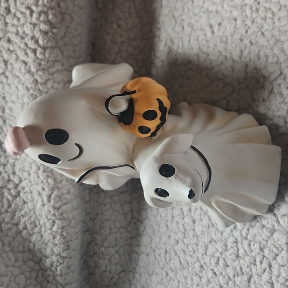 Halloween, Ghost With Pink Bow And Walking Ghost Dog W Pumpkin Figurine Pumpkin - Picture 2 of 8